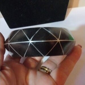 Vintage wood bracelet with silver tone (sku 7034)